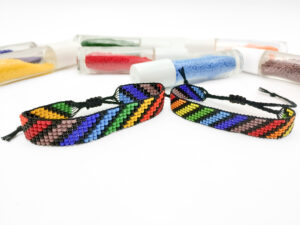 Set brăţări mamă-fiică, model curcubeu