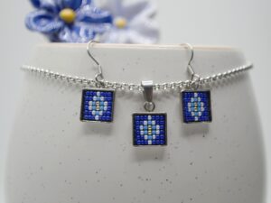 Set / Cercei motiv albastru