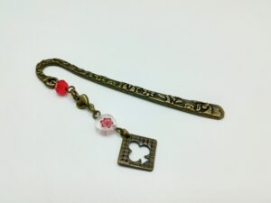 Semn de carte mic, antichizat – Trifoi