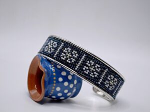 Brăţară fixă din inox cu motiv inserat - zona Muscel