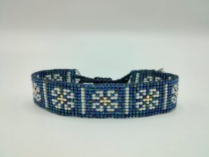 Brăţară ţesută fin, motiv de Muscel