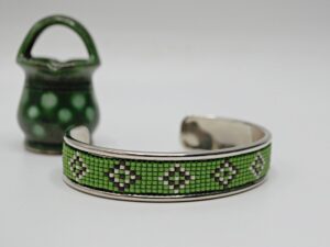 Brăţară fixă din inox cu motiv verde